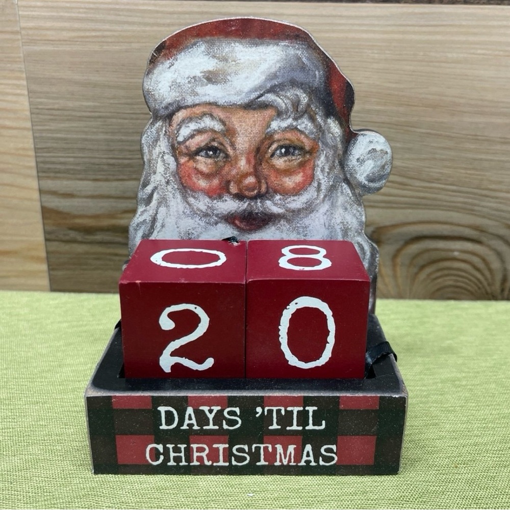 NEW SANTA COUNTDOWN TO CHRISTMAS, PRIMITIVES BY KATHY